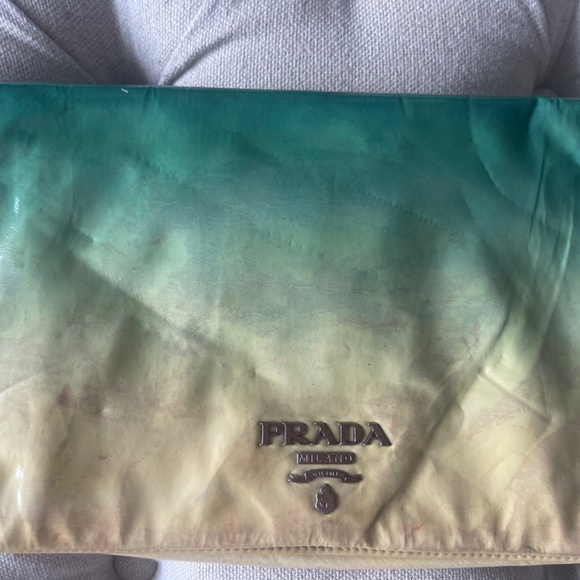 Auth Prada Ombre Turquoise/Yellow Patent Leather Clutch w/mirror Satin Purse bag - Picture 14 of 15